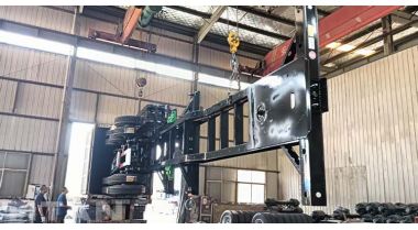 Tri Axle 20 40 Combo Chassis Will Send to Guam