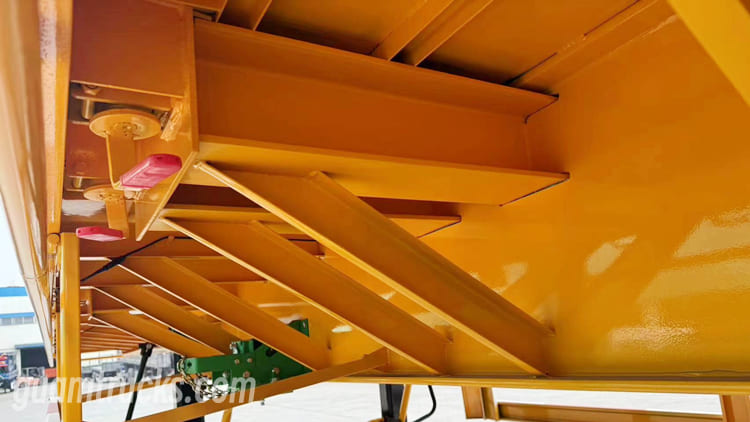 Tri Axle 40 Ft Flatbed Trailer for Sale in Guam 