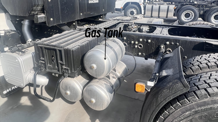 Shacman X3000 6x4 | Shacman Truck Tractor for Sale in Guam Agana 