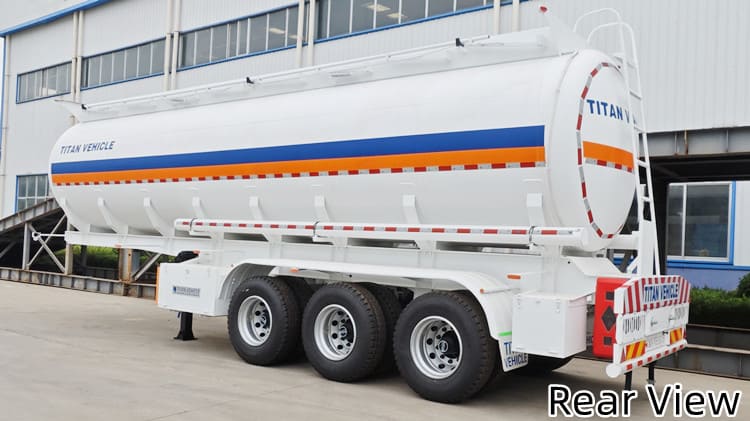 Tri Axle 4000 Liters Diesel Fuel Tanker Price in Guam