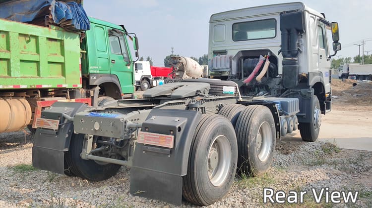 Gently Used Howo Sinotruk 2021 for Sale in Guam