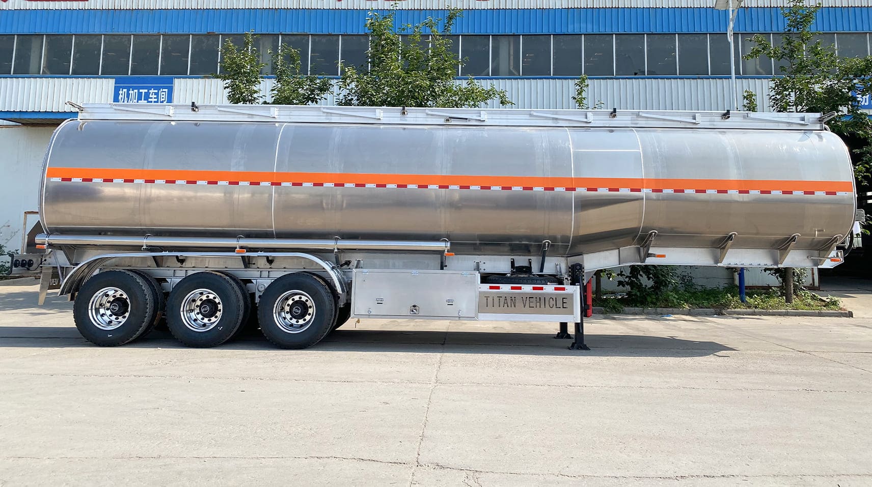 45000Lts Tri Axle Aluminum Road Fuel Tankers for Sale in Guam