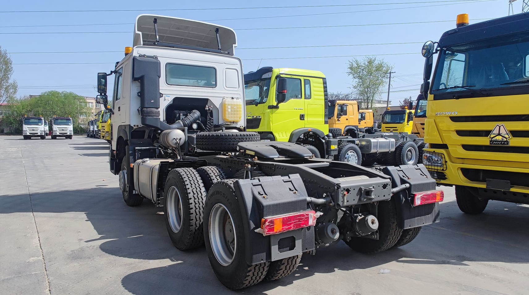 Howo Truck | Sinotruk Howo 400 6x4 for Sale in Guam