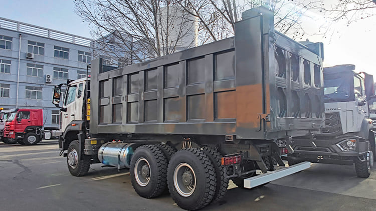 Sinotruk Howo New Dump Truck for Sale in Guam Agana